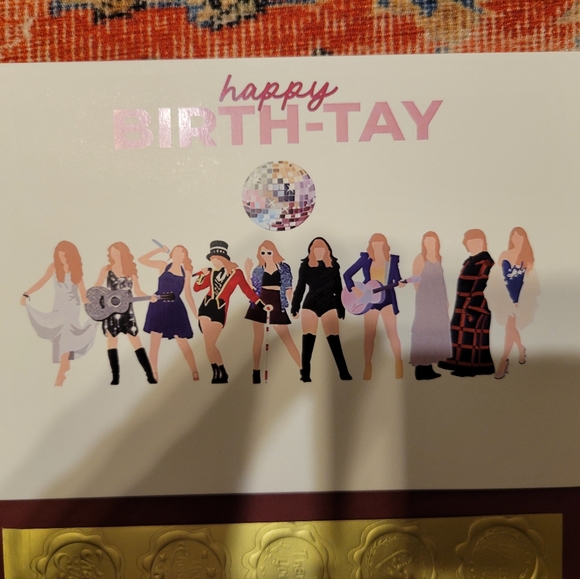 Taylor Swift Happy BirthTAY Bundle - Picture 3 of 7